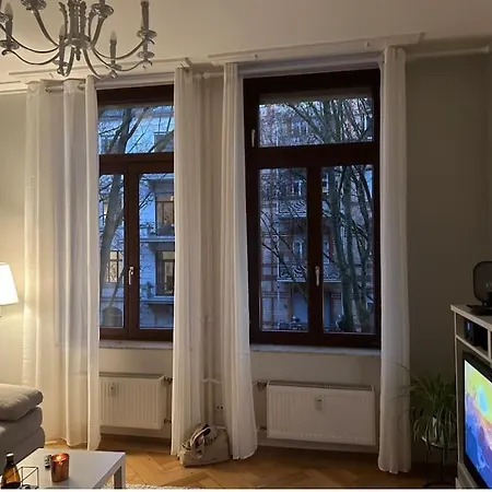 Apt Im Herzen Von Апартаменти